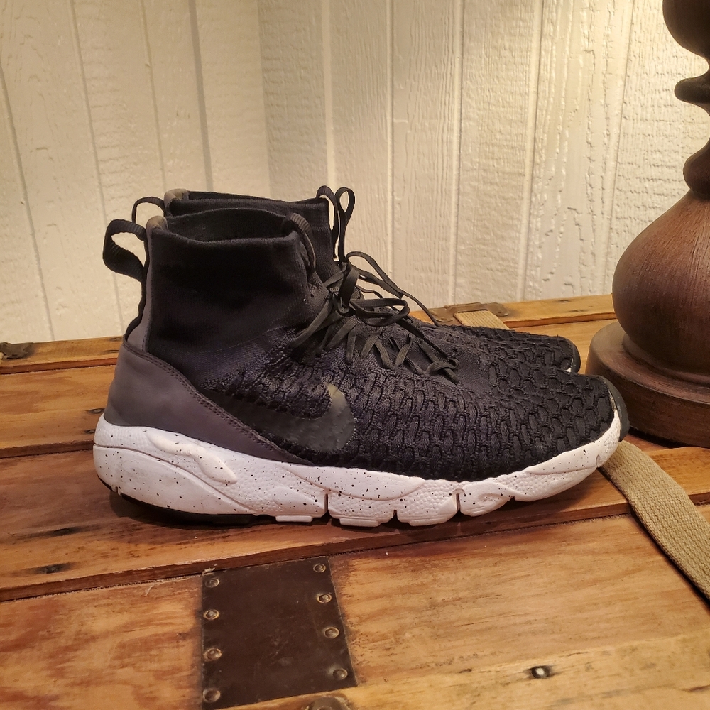 Nike Air mens footscape magista flyknit size 10.5